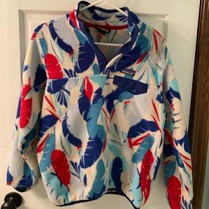 PATAGONIA Synchilla fleece sweatshirt; size: small; colors: red, blue, and white
